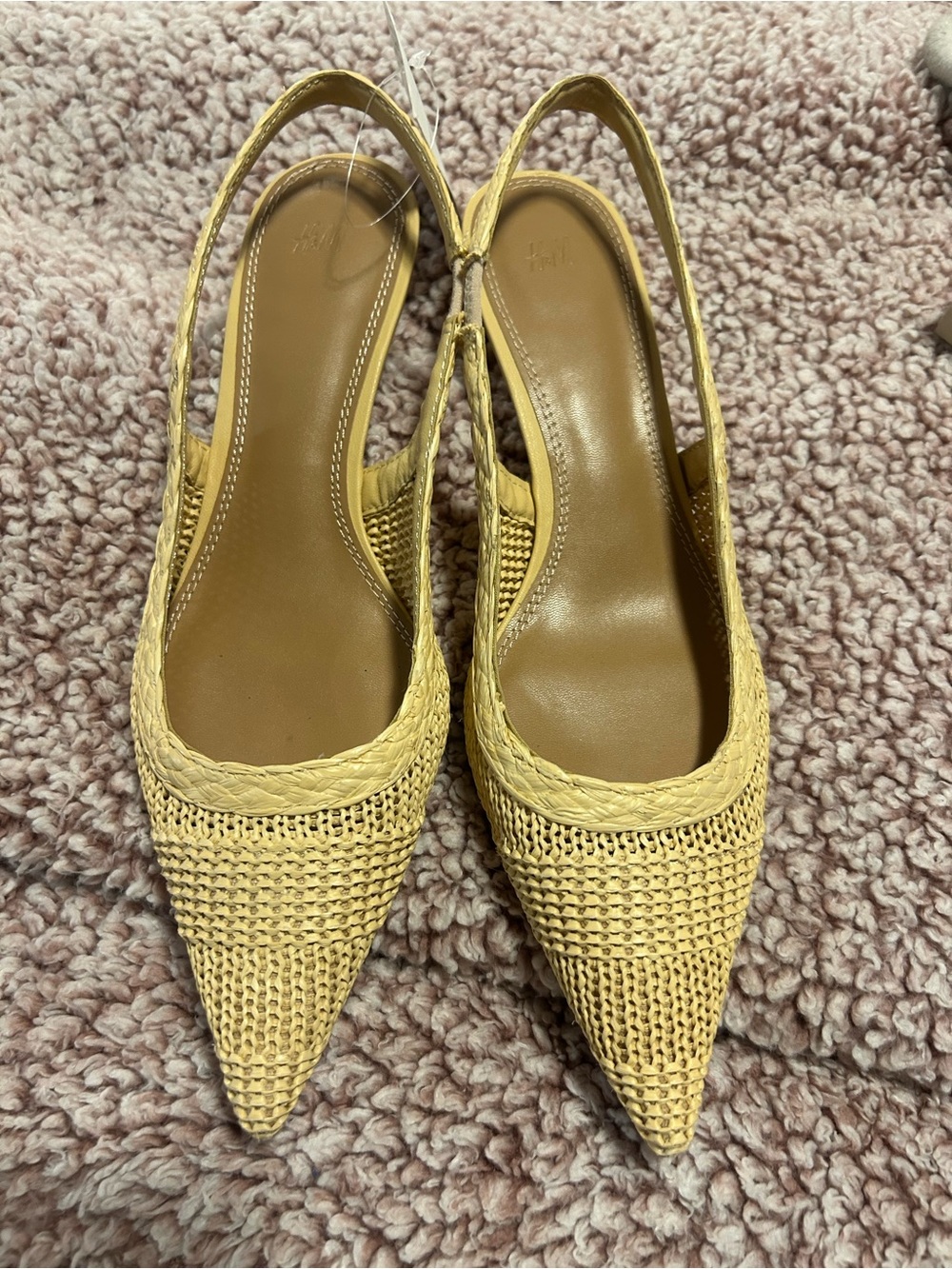 H&M neutral Woven Pointed-Toe Slingback